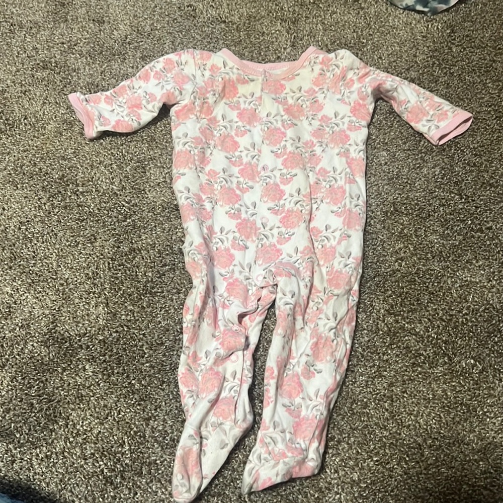 3-6 month onesie duck. Duck goose brand pink and white floral